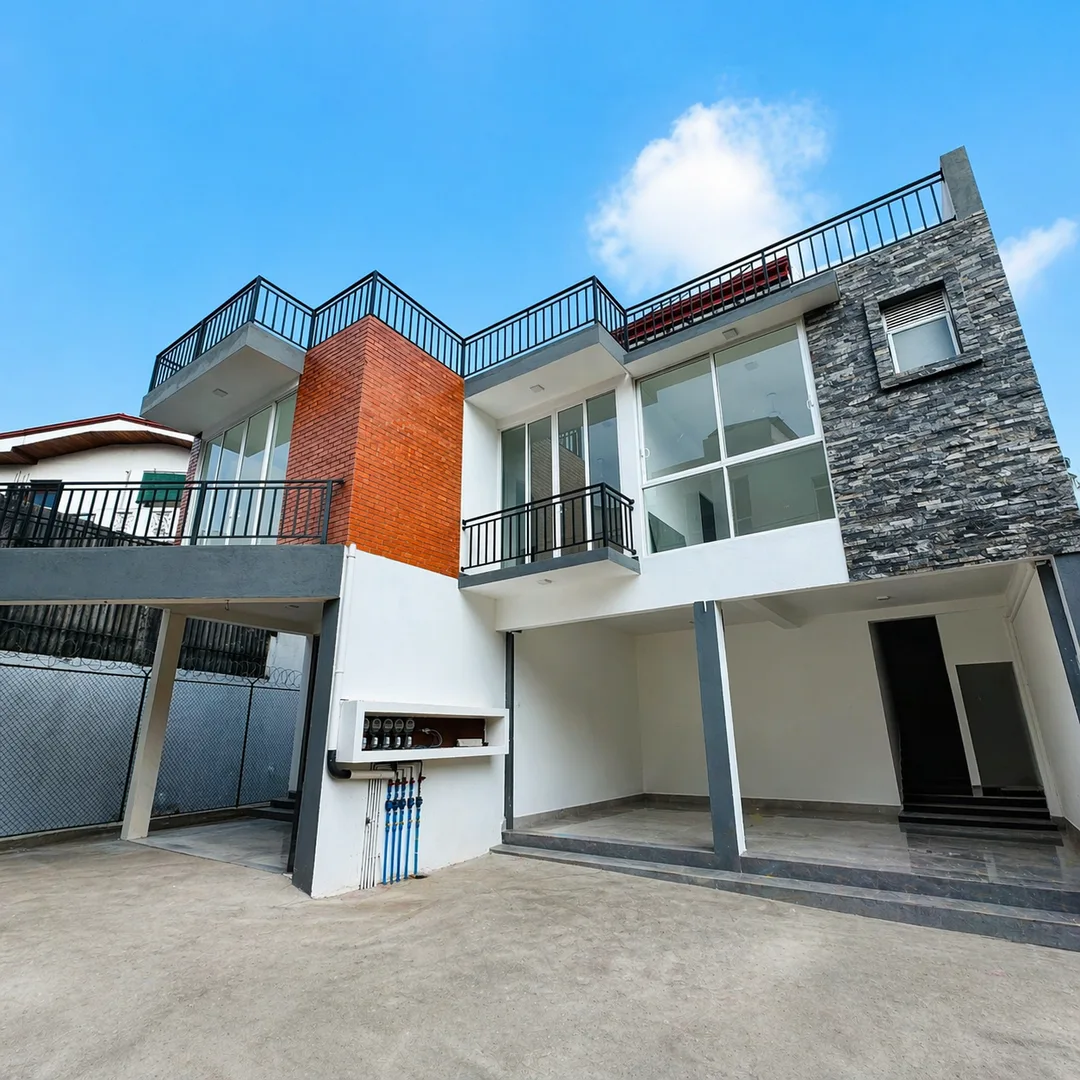 Mr. Akila's Residence